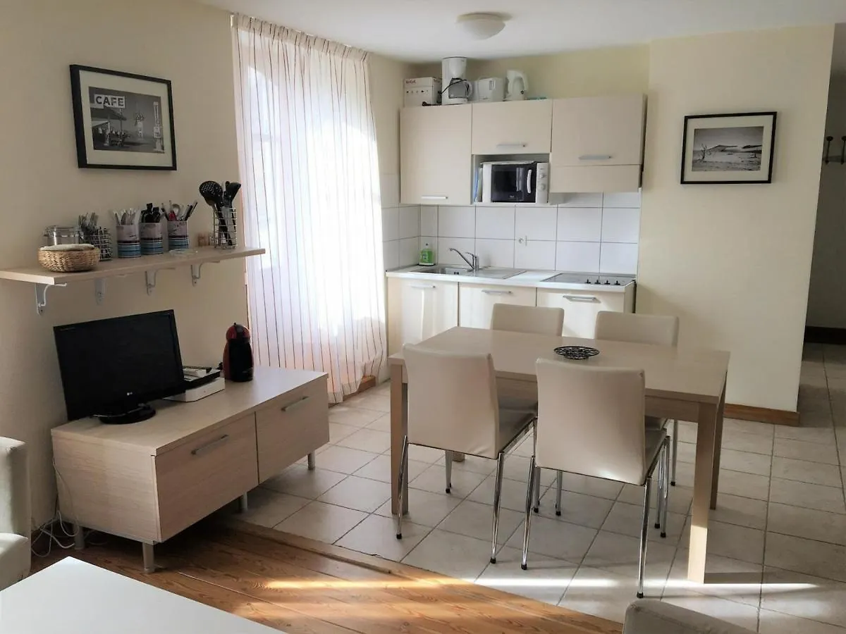 Appartement Renove 3 Pieces, Proche Gare Et Remontees Mecaniques - Fr-1-330C-84 Briancon  0*, Briancon (Hautes-Alpes) France